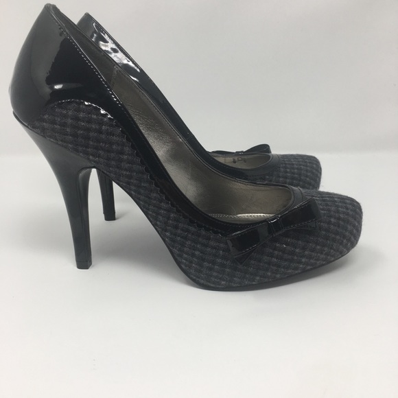 Kelly & Katie Shoes - 🖤Plaid & Patent Heels🖤